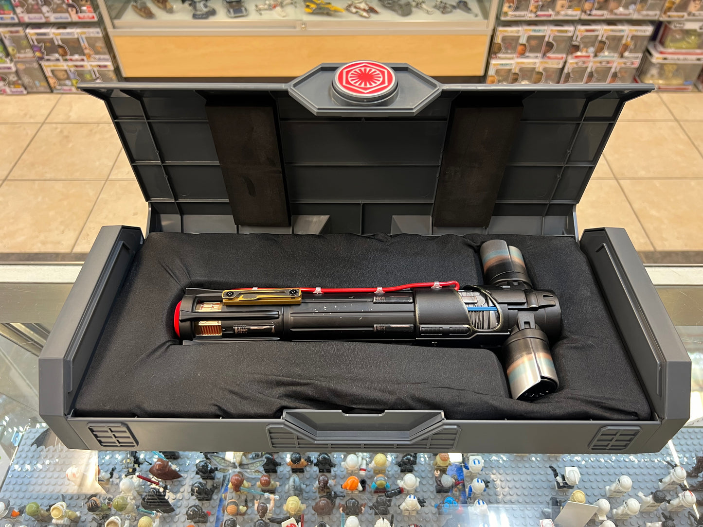 Star Wars Galaxy's Edge Kylo Ren Legacy Lightsaber