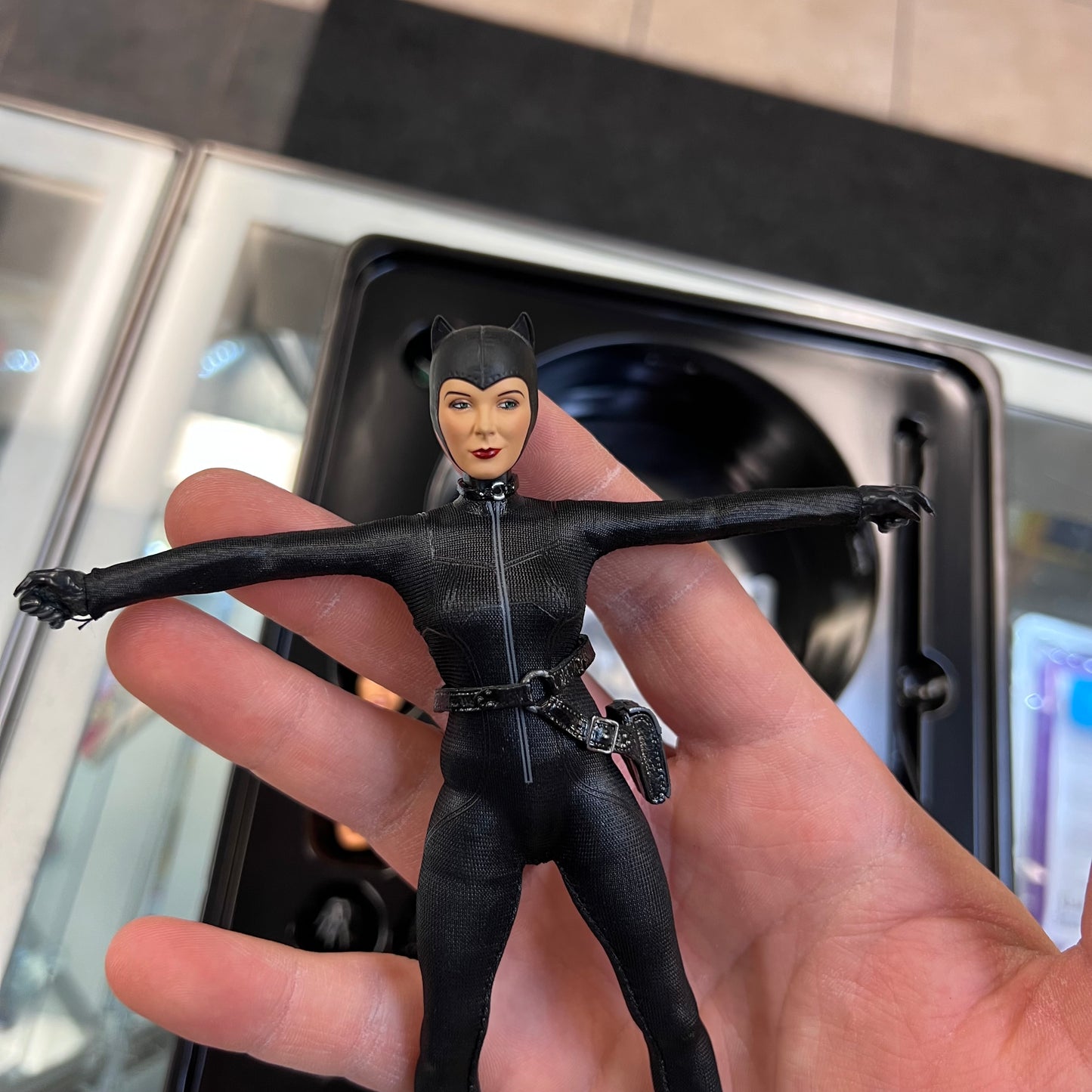 Mezco One:12 Collective - Catwoman (OPEN BOX)