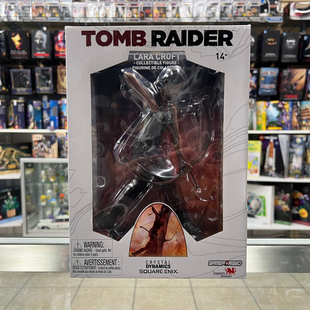 Tomb Raider Lara Croft w/ Bow Statue - Crystal Dynamics - SQUARE ENIX - 2013 *SEE PHOTOS*