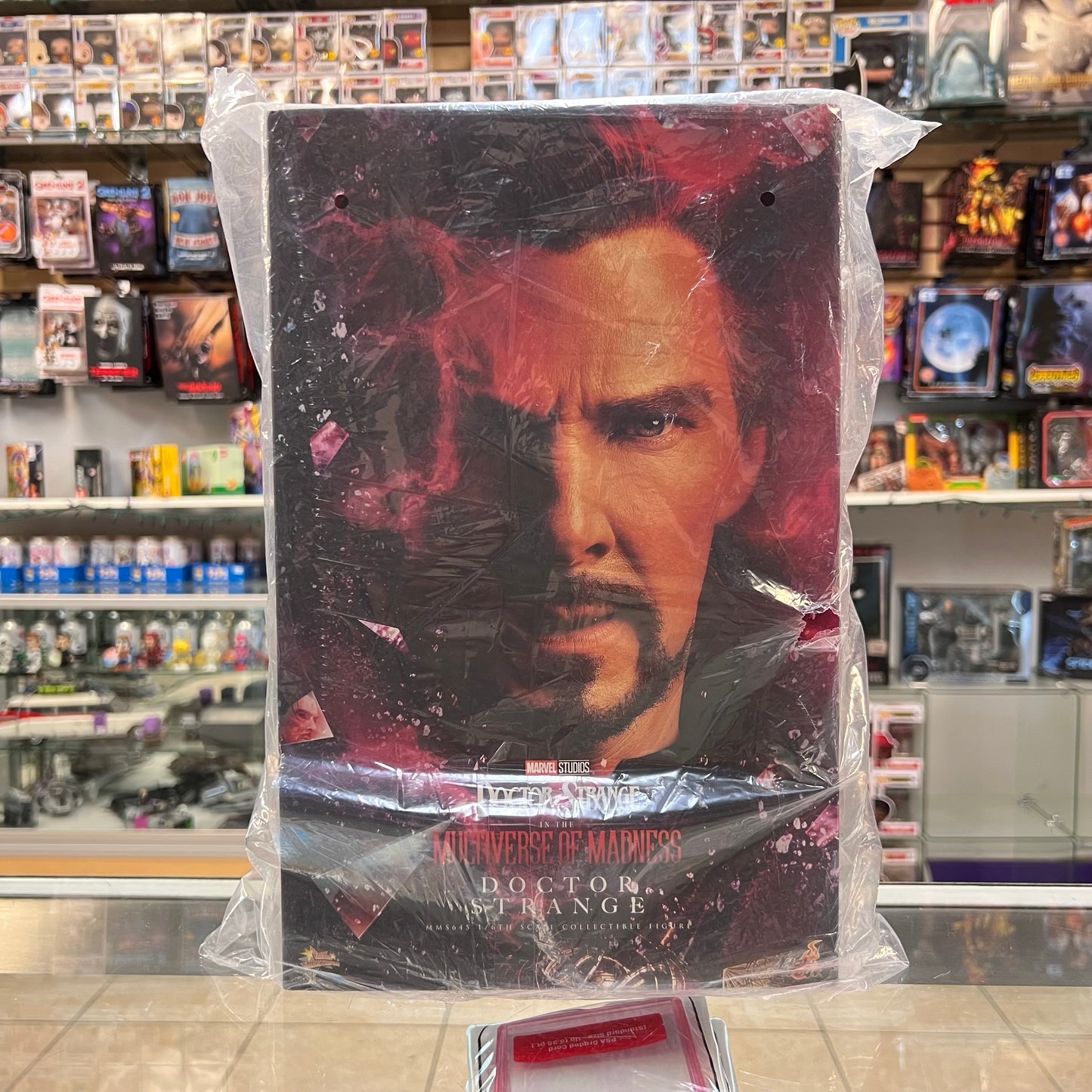 Hot Toys - Doctor Strange in the Multiverse of Madness - Doctor Strange 1/6th Scale Collectible Figure - MMS645 (OPEN BOX)