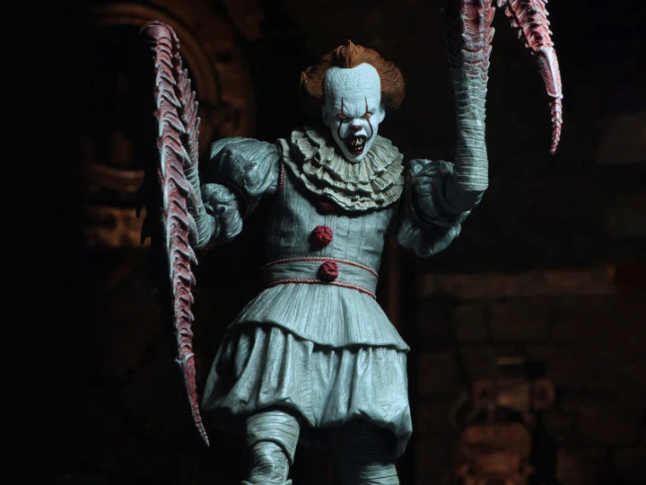 NECA - IT (2017) Ultimate Pennywise (Dancing Clown) Figure