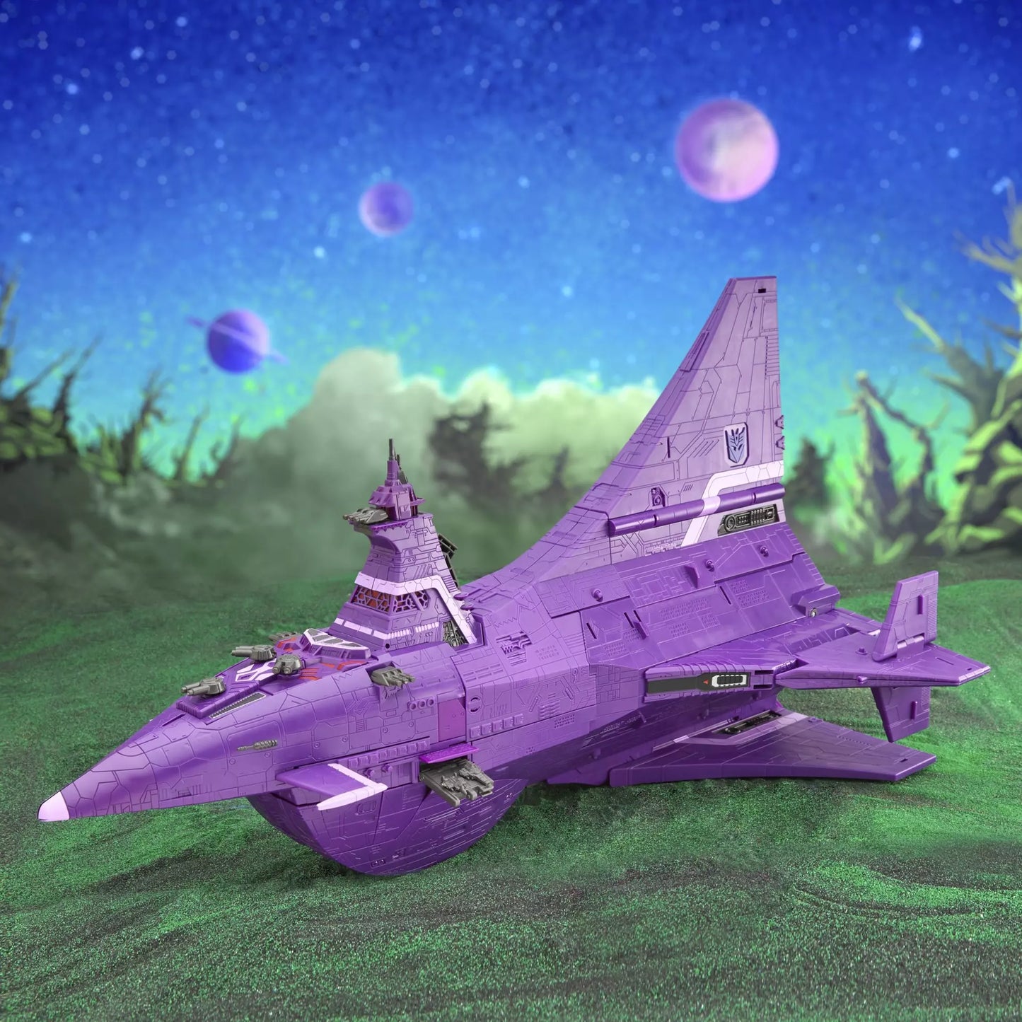 Transformers Legacy Evolution - Titan Class - Decepticon Nemesis Action Figure