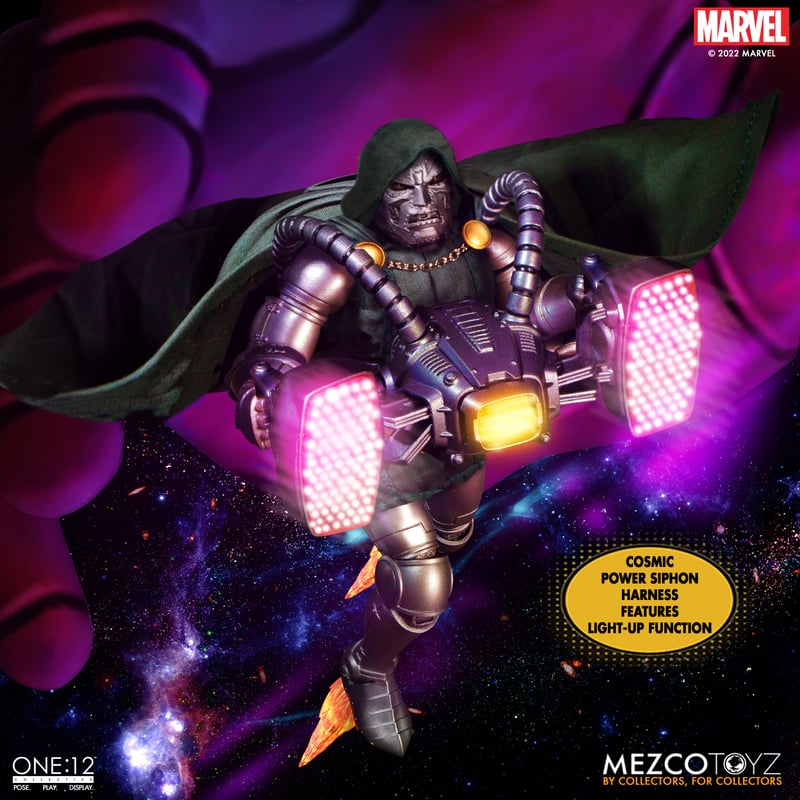 Mezco One:12 Collective - Doctor Doom (OPEN BOX)