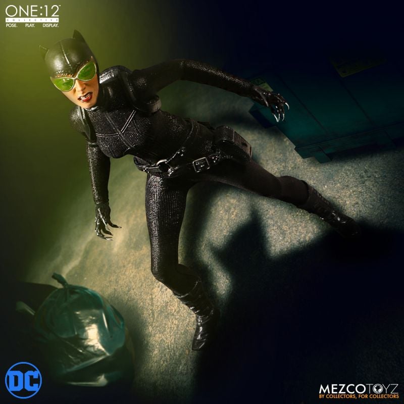 Mezco One:12 Collective - Catwoman (OPEN BOX)
