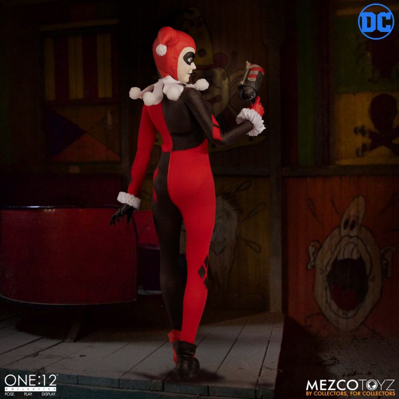 Mezco One:12 Collective - Harley Quinn - Deluxe Edition (OPEN BOX)